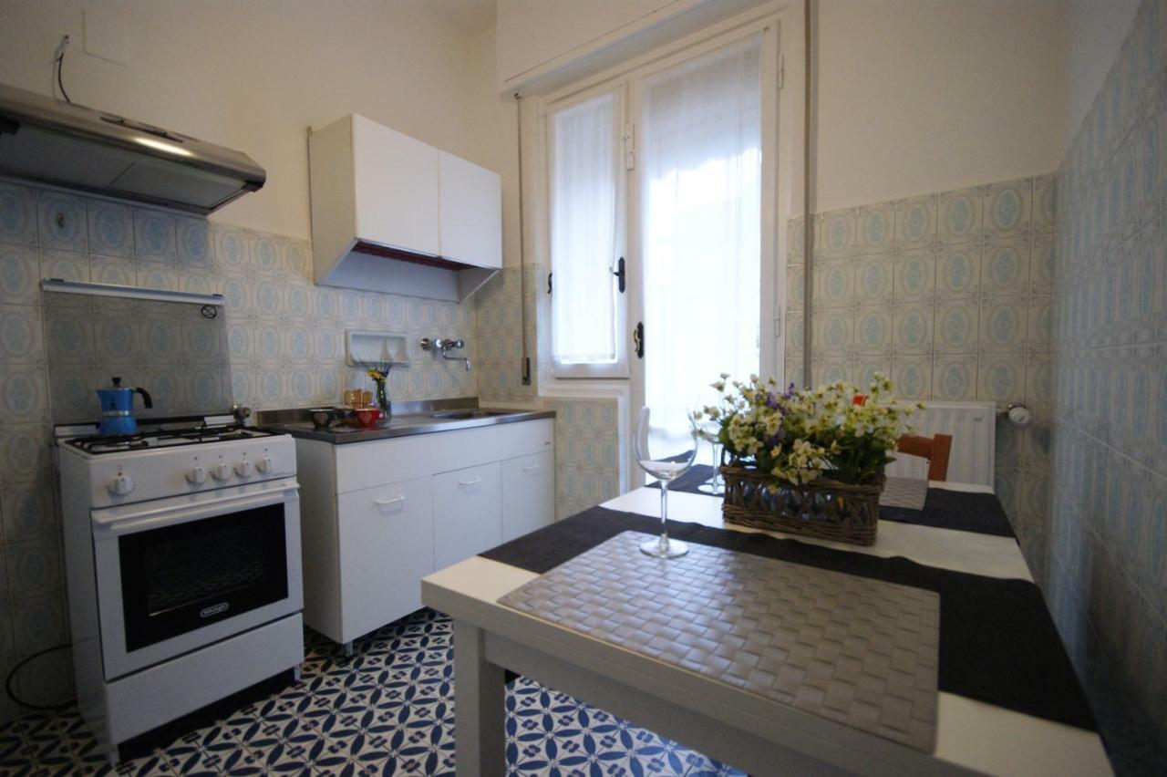 Ferienwohnung Casa Gli Scogli Chiavari Exterior foto